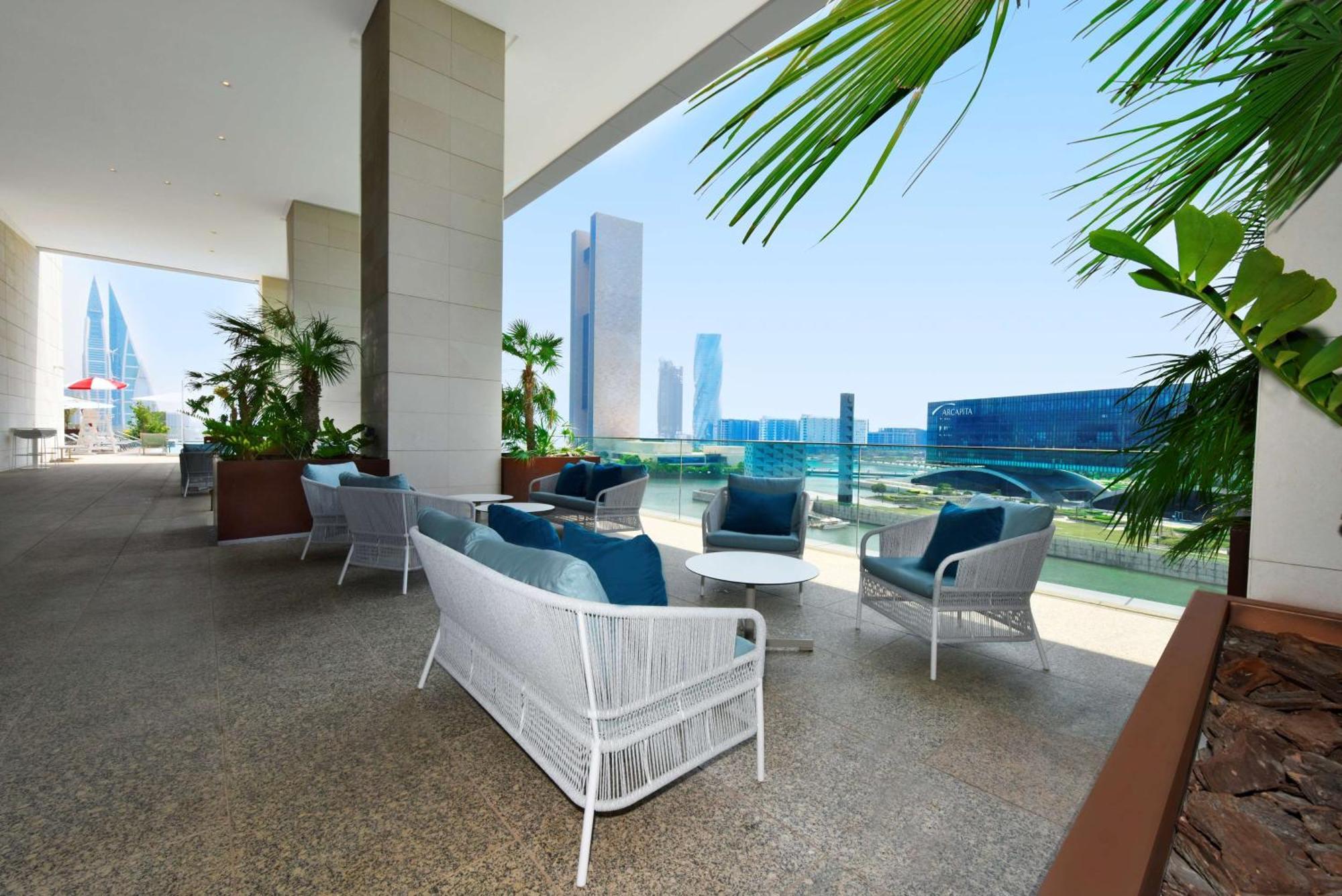 Hilton Garden Inn Bahrain Bay Manama Extérieur photo